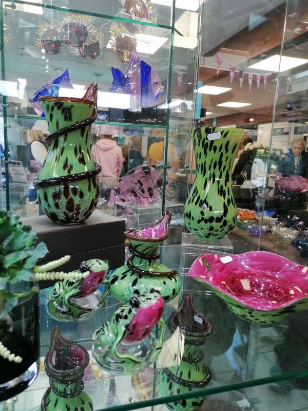 Green and pink glass inspired by rainforest flora and fauna at Langham Glass.